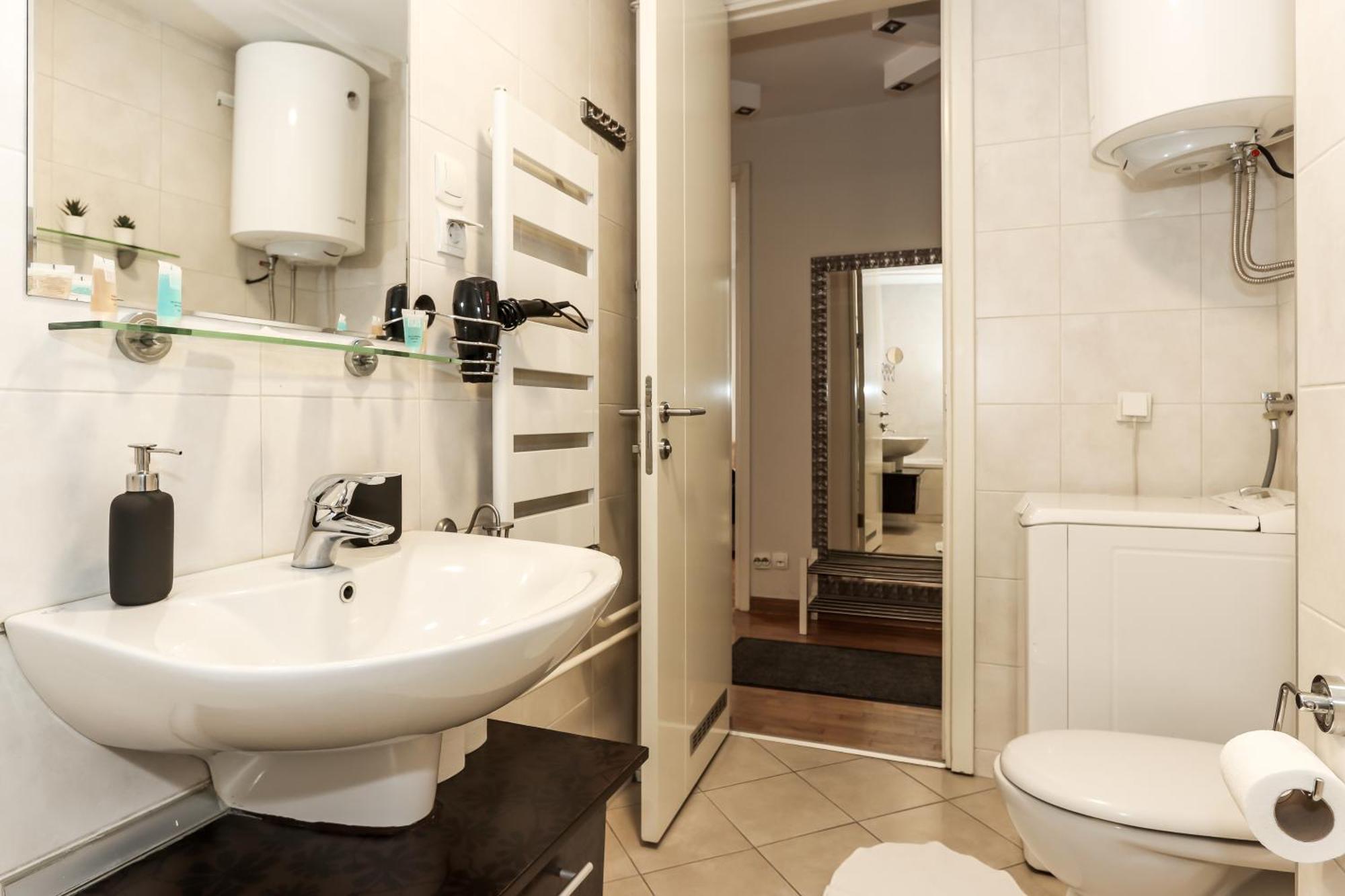 New Belgrade Apartments, Parking 5 Eur Per Day Dış mekan fotoğraf