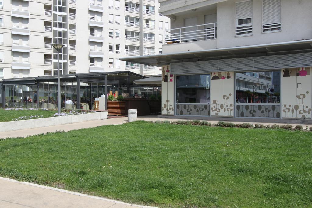 New Belgrade Apartments, Parking 5 Eur Per Day Dış mekan fotoğraf